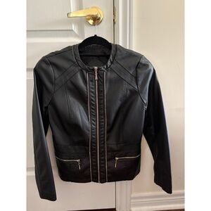 Cleo Petites Black Faux Leather Moto Jacket with Zipper Pockets (S/P)